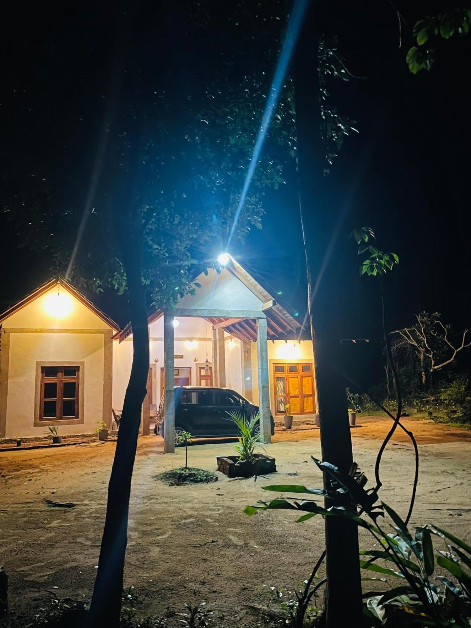 The Eco-Lodge 더 에코-롲지 Maho Buitenkant foto